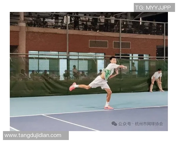 杭州网球队在全国网球力量排行榜中荣登第五名展现强劲实力 杭州网球队在全国网球力量排行榜中荣登第五名展现强劲实力